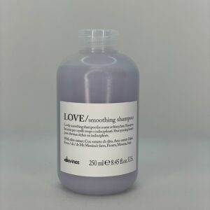 LOVE SMOOTHING shampoo